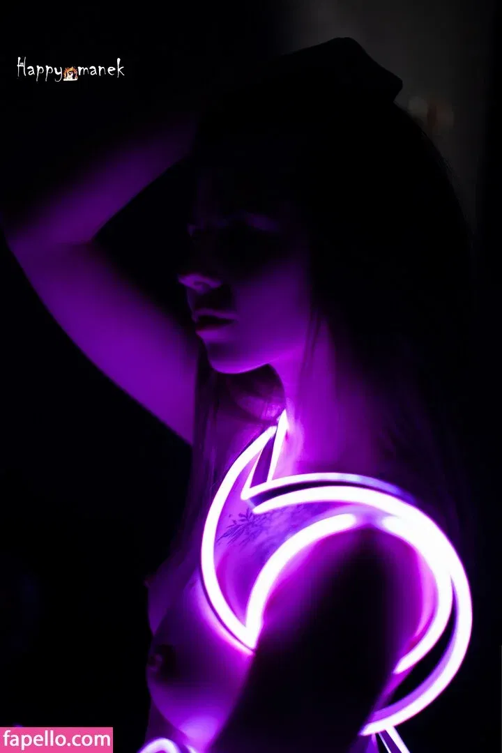 cw / happy_manek / https: Onlyfans Photo Gallery 