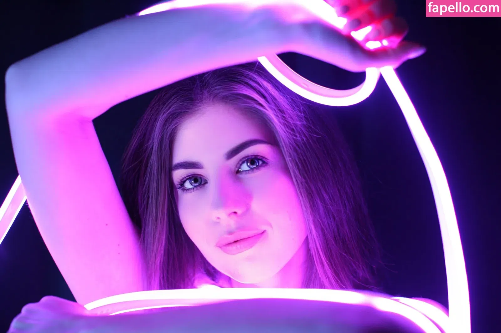 cw / happy_manek / https: Onlyfans Photo Gallery 