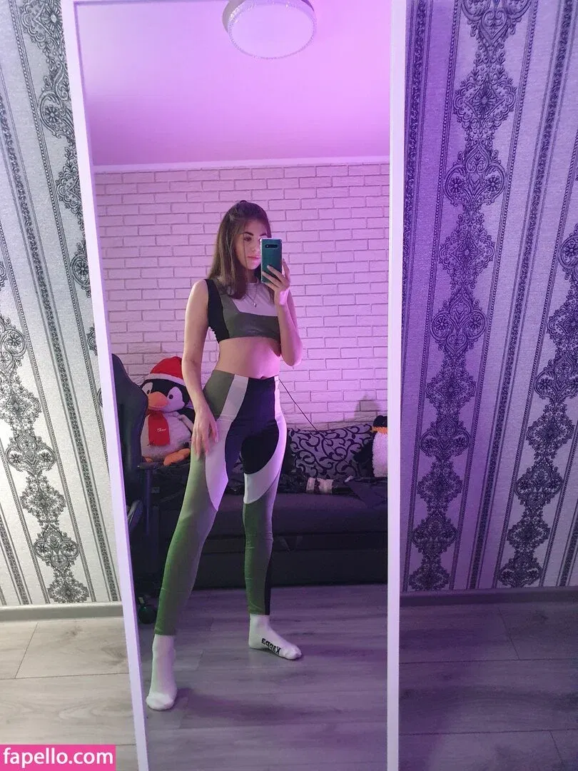 cw / happy_manek / https: Onlyfans Photo Gallery 