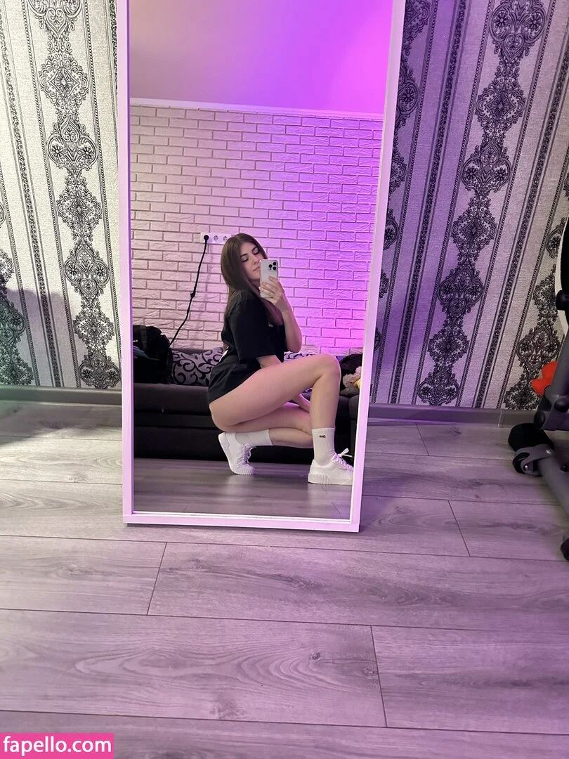 cw / happy_manek / https: Onlyfans Photo Gallery 