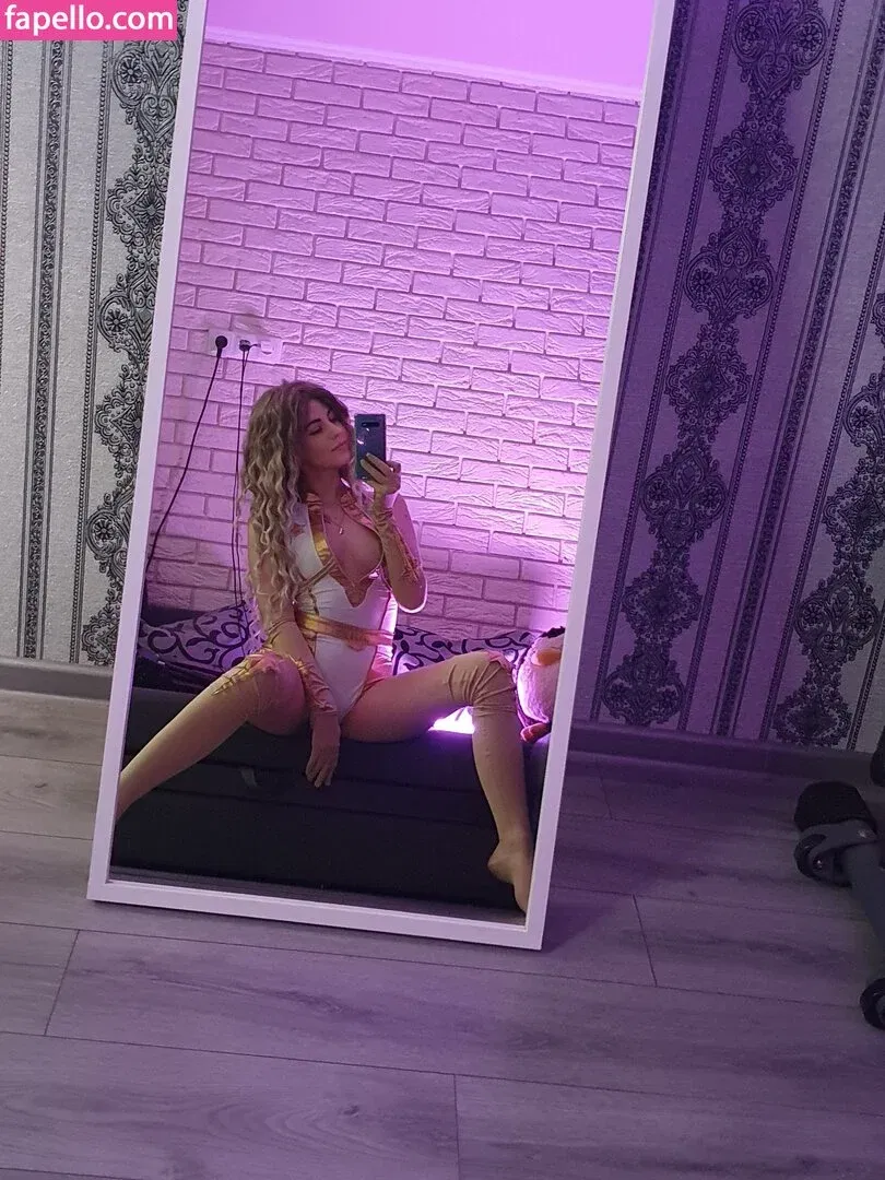 cw / happy_manek / https: Onlyfans Photo Gallery 