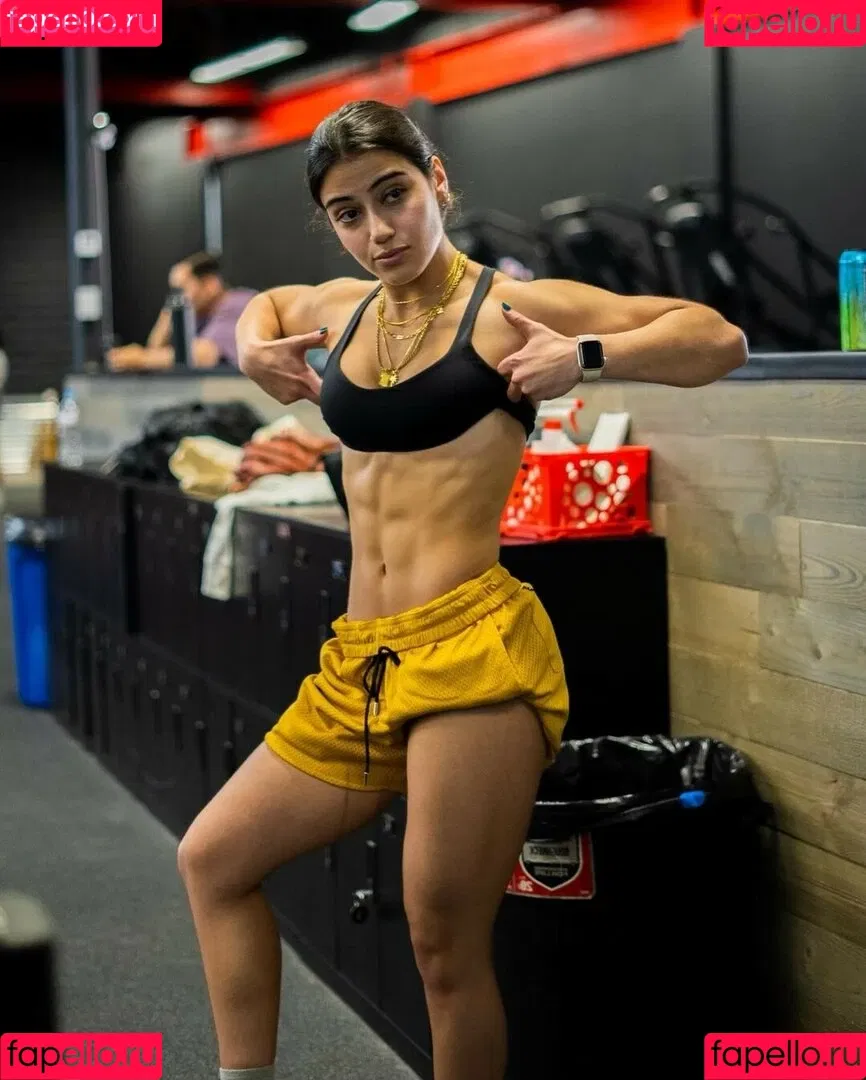 Sara Saffari / sara_saffari / sarasaffari__ Onlyfans Photo Gallery 