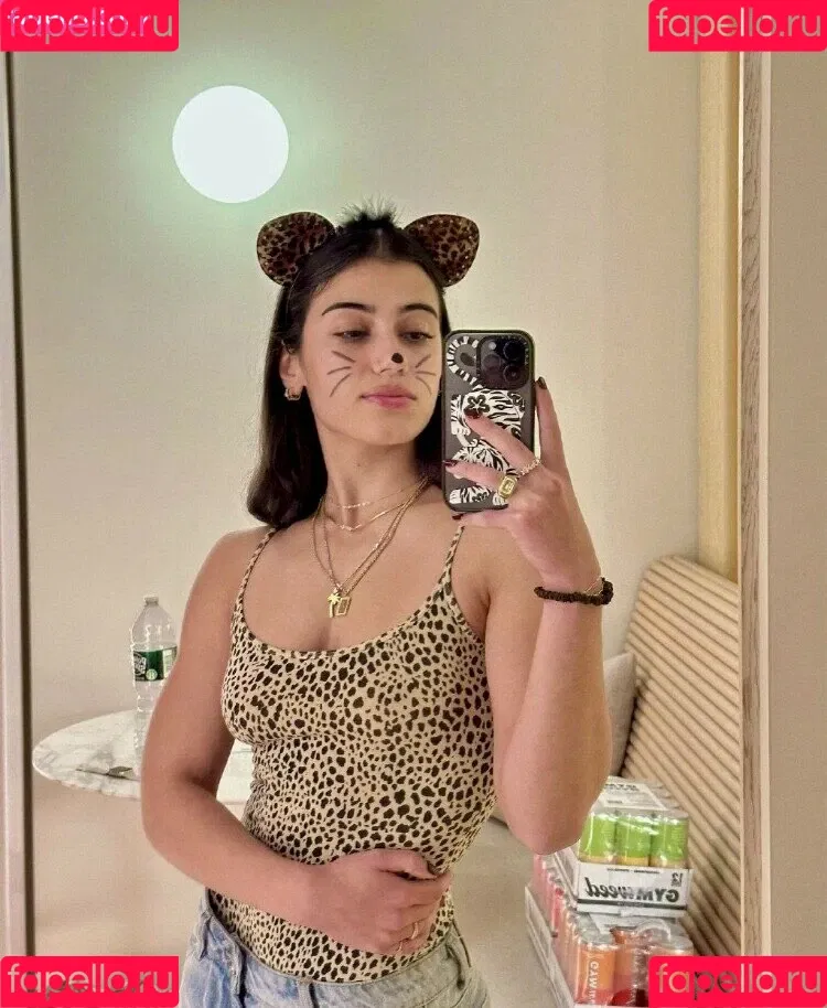 Sara Saffari / sara_saffari / sarasaffari__ Onlyfans Photo Gallery 