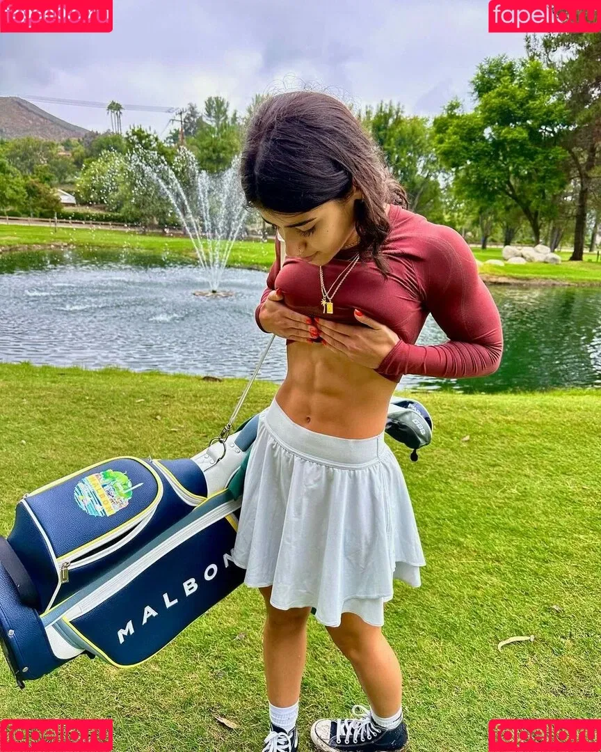 Sara Saffari / sara_saffari / sarasaffari__ Onlyfans Photo Gallery 