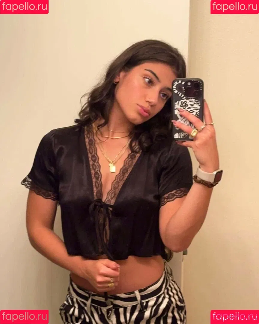Sara Saffari / sara_saffari / sarasaffari__ Onlyfans Photo Gallery 