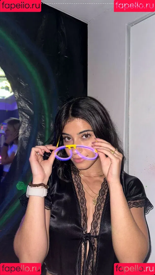Sara Saffari / sara_saffari / sarasaffari__ Onlyfans Photo Gallery 