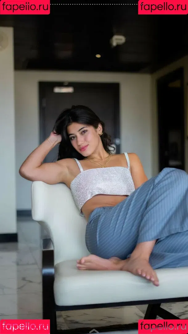 Sara Saffari / sara_saffari / sarasaffari__ Onlyfans Photo Gallery 
