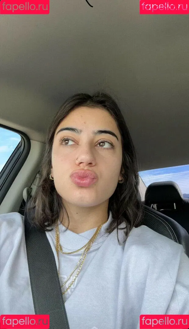 Sara Saffari / sara_saffari / sarasaffari__ Onlyfans Photo Gallery 