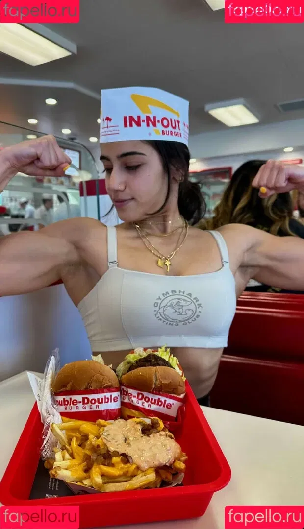 Sara Saffari / sara_saffari / sarasaffari__ Onlyfans Photo Gallery 