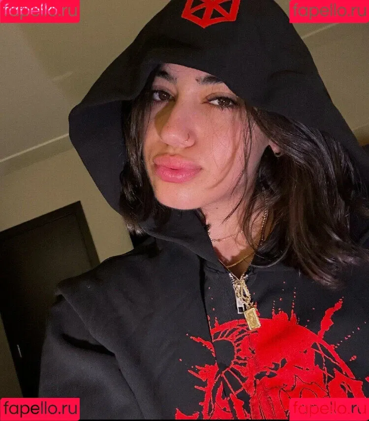 Sara Saffari / sara_saffari / sarasaffari__ Onlyfans Photo Gallery 