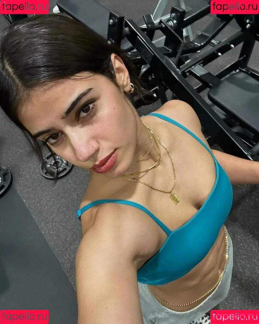 Sara Saffari / sara_saffari / sarasaffari__ Onlyfans Photo Gallery 