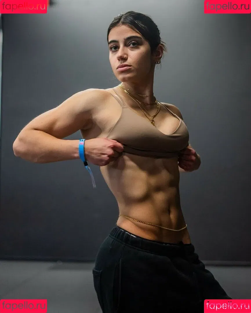 Sara Saffari / sara_saffari / sarasaffari__ Onlyfans Photo Gallery 