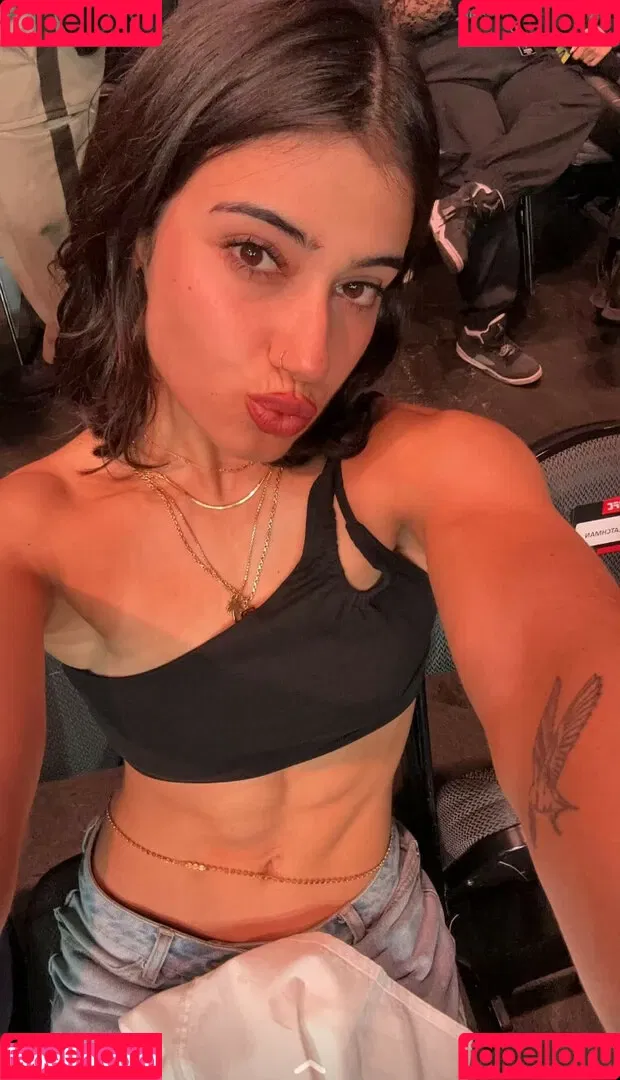 Sara Saffari / sara_saffari / sarasaffari__ Onlyfans Photo Gallery 