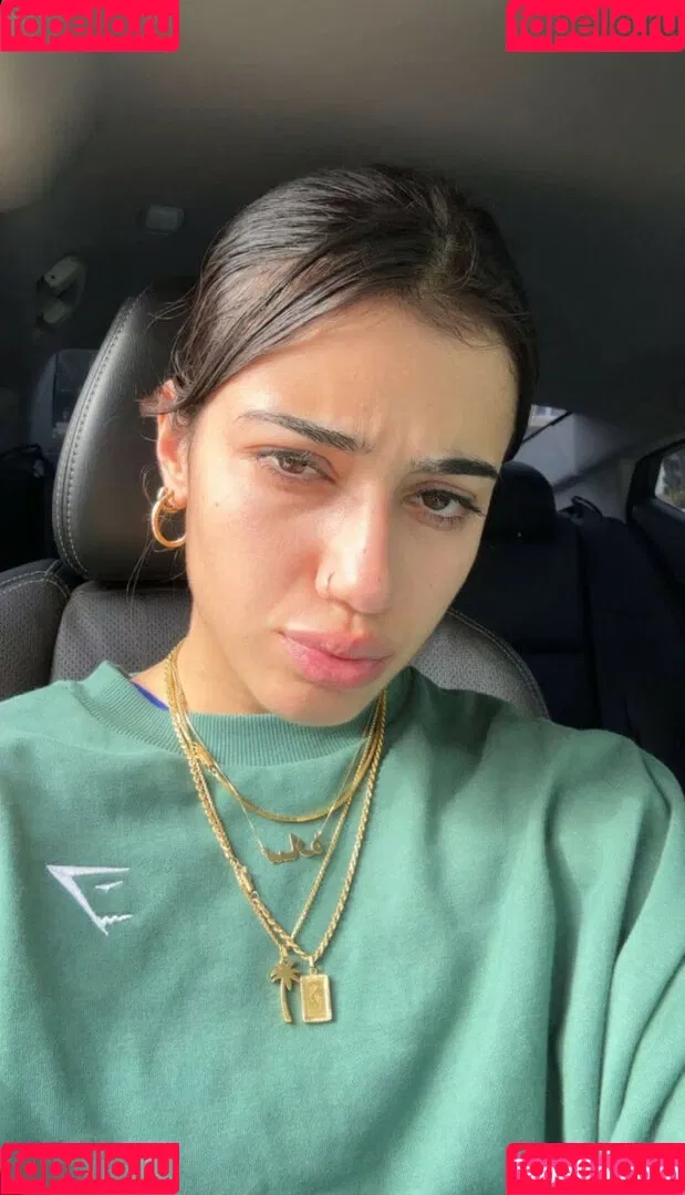Sara Saffari / sara_saffari / sarasaffari__ Onlyfans Photo Gallery 