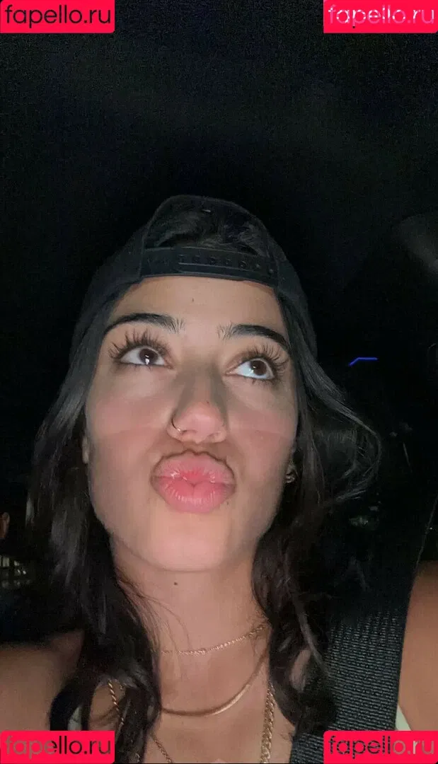 Sara Saffari / sara_saffari / sarasaffari__ Onlyfans Photo Gallery 