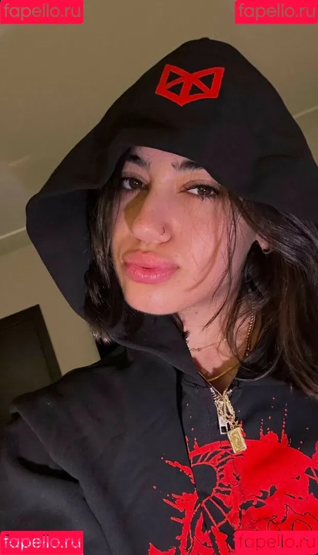 Sara Saffari / sara_saffari / sarasaffari__ Onlyfans Photo Gallery 