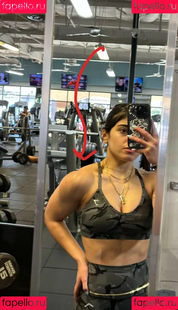 Sara Saffari / sara_saffari / sarasaffari__ Onlyfans Photo Gallery 