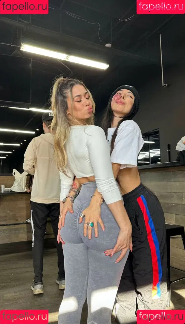 Sara Saffari / sara_saffari / sarasaffari__ Onlyfans Photo Gallery 