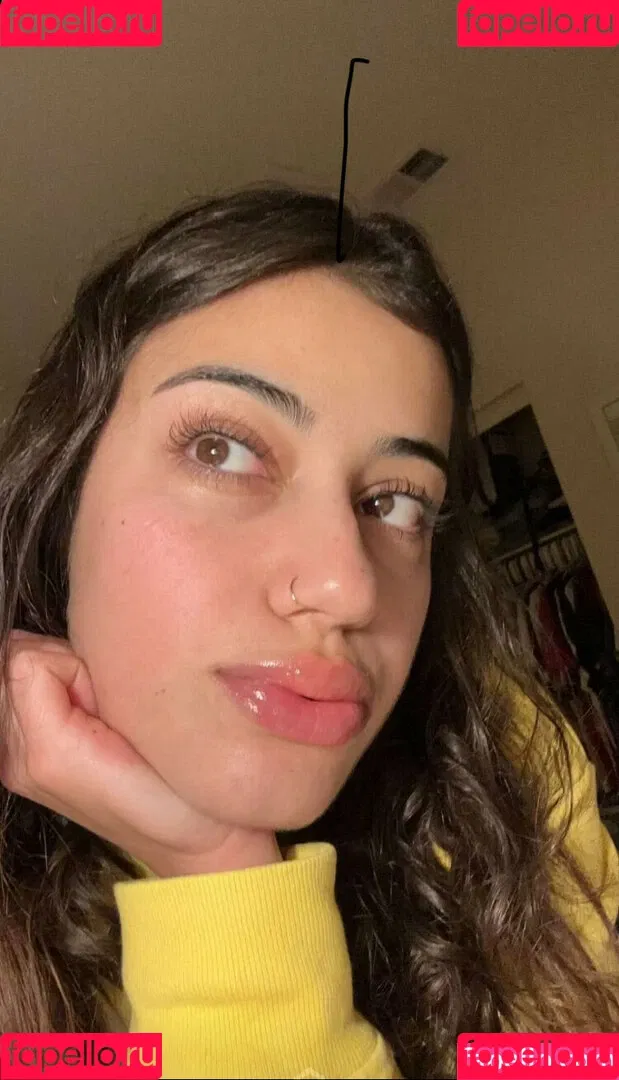 Sara Saffari / sara_saffari / sarasaffari__ Onlyfans Photo Gallery 