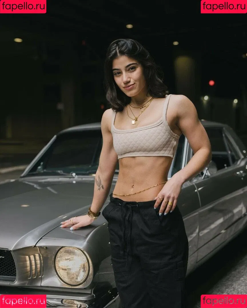 Sara Saffari / sara_saffari / sarasaffari__ Onlyfans Photo Gallery 