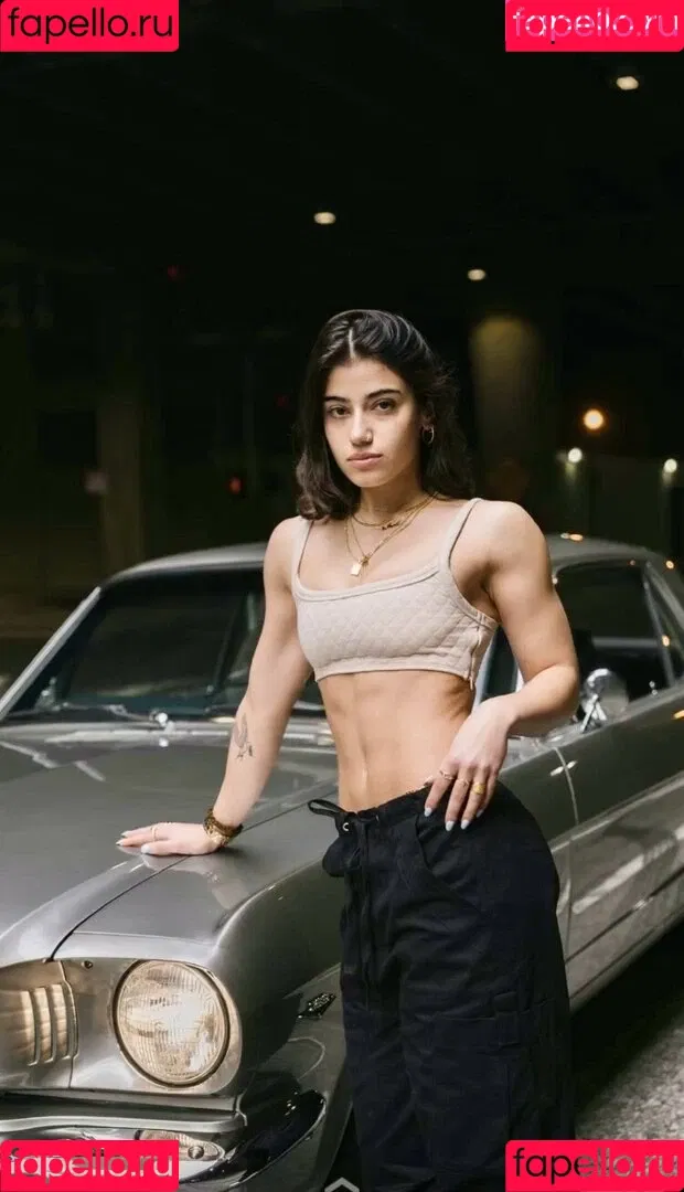 Sara Saffari / sara_saffari / sarasaffari__ Onlyfans Photo Gallery 