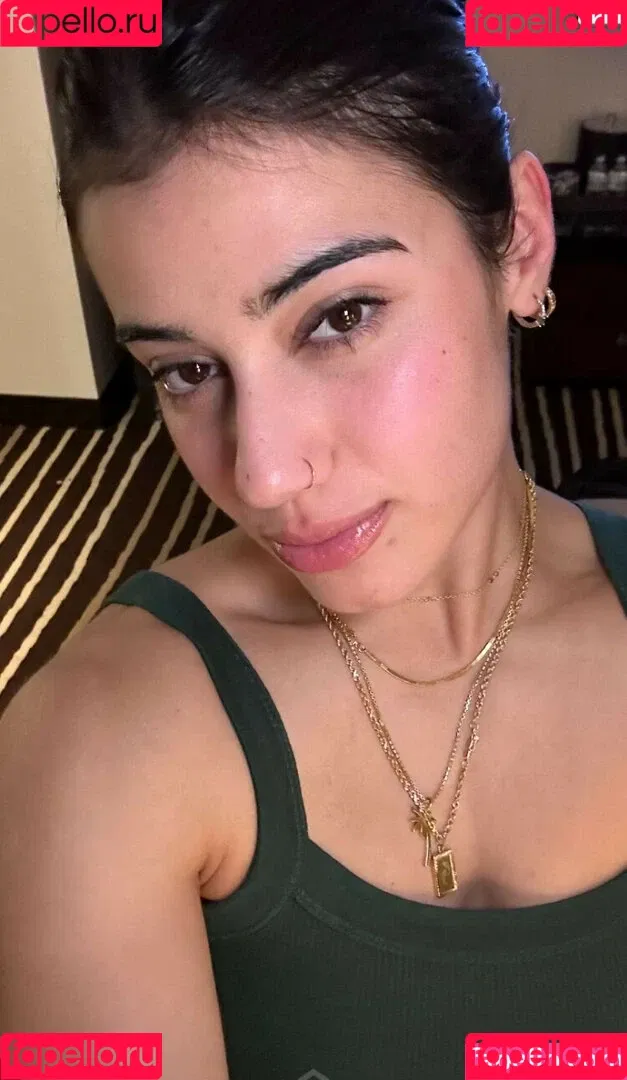Sara Saffari / sara_saffari / sarasaffari__ Onlyfans Photo Gallery 