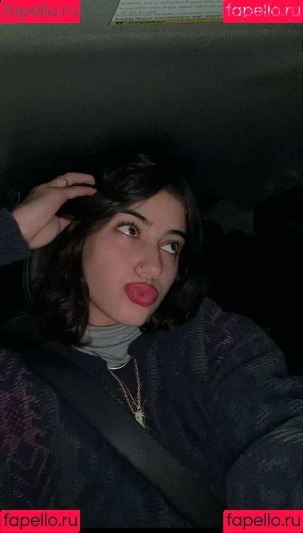 Sara Saffari / sara_saffari / sarasaffari__ Onlyfans Photo Gallery 