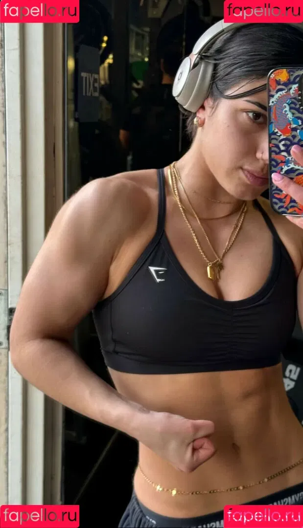 Sara Saffari / sara_saffari / sarasaffari__ Onlyfans Photo Gallery 
