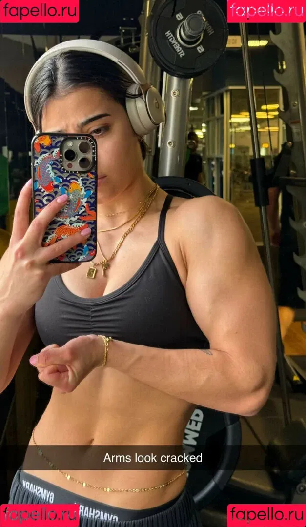 Sara Saffari / sara_saffari / sarasaffari__ Onlyfans Photo Gallery 