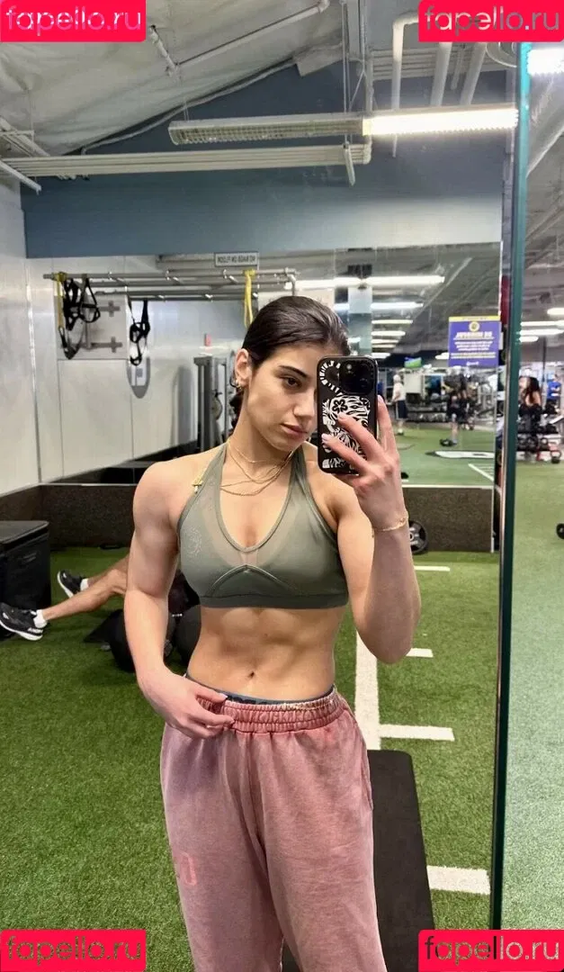 Sara Saffari / sara_saffari / sarasaffari__ Onlyfans Photo Gallery 