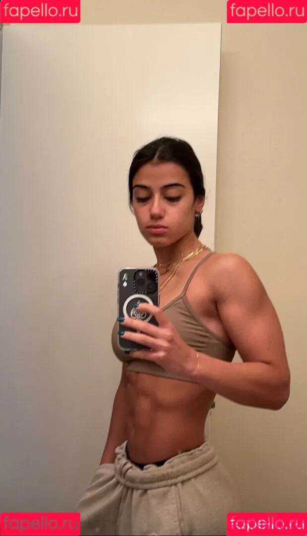 Sara Saffari / sara_saffari / sarasaffari__ Onlyfans Photo Gallery 
