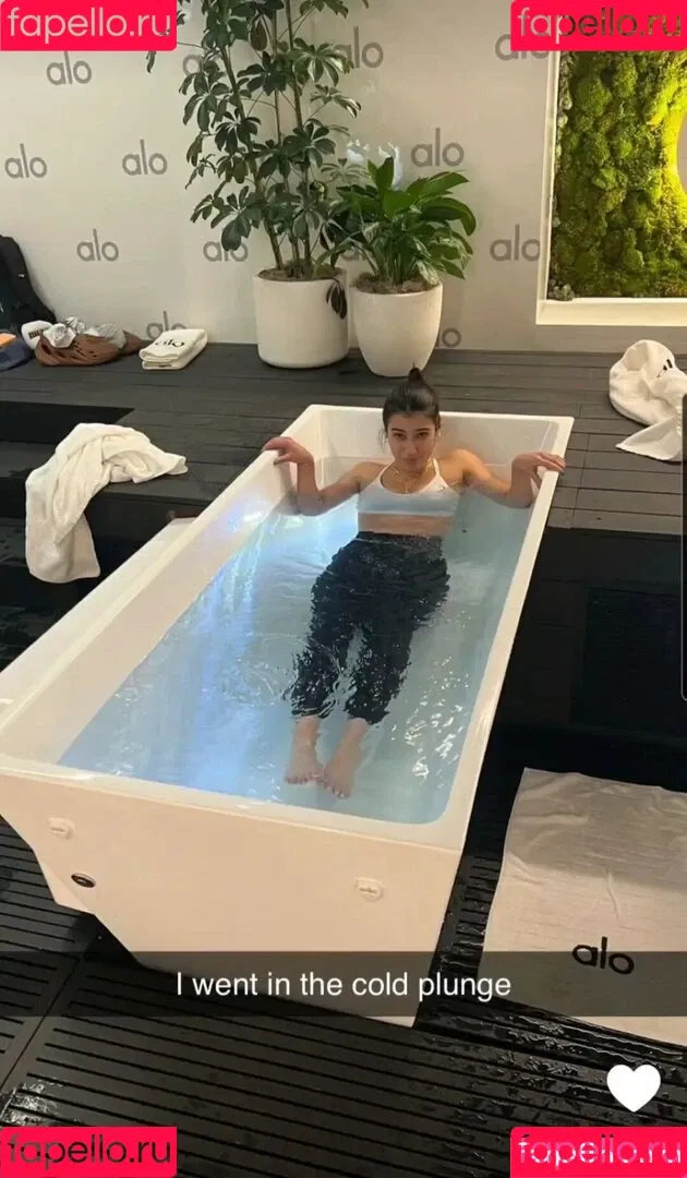 Sara Saffari / sara_saffari / sarasaffari__ Onlyfans Photo Gallery 