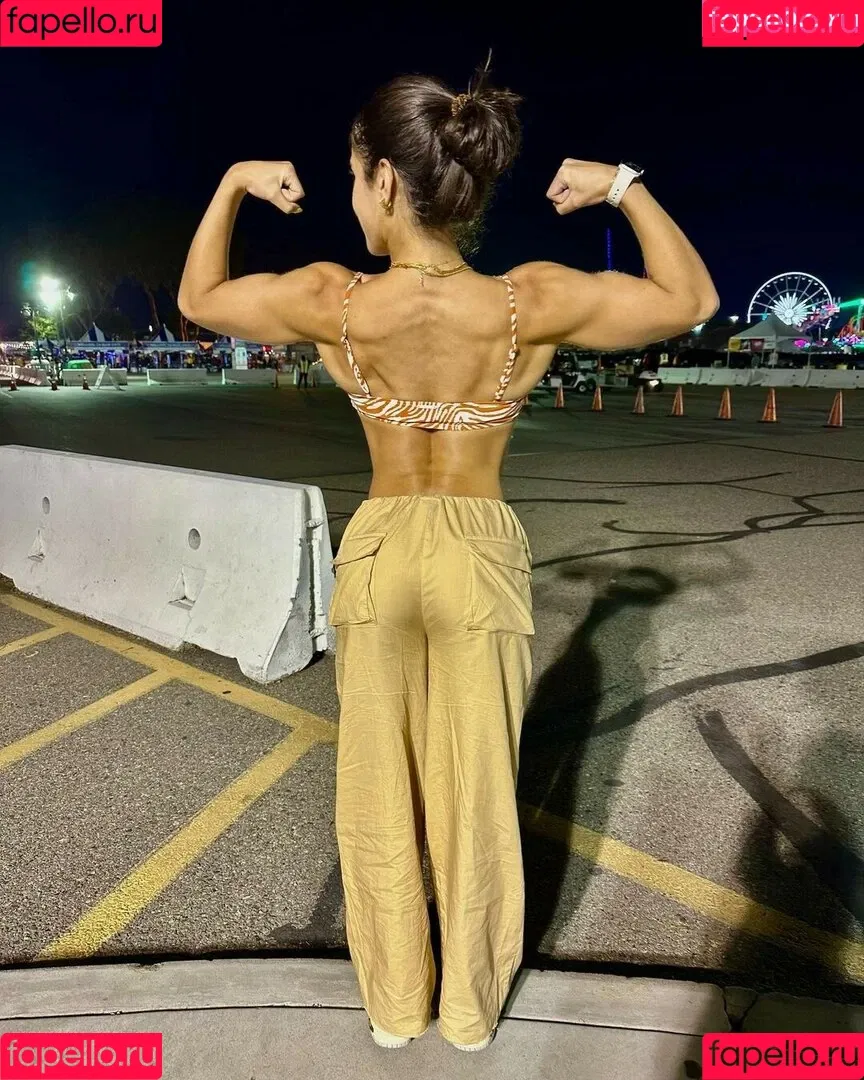 Sara Saffari / sara_saffari / sarasaffari__ Onlyfans Photo Gallery 