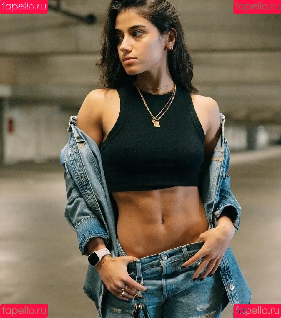 Sara Saffari / sara_saffari / sarasaffari__ Onlyfans Photo Gallery 