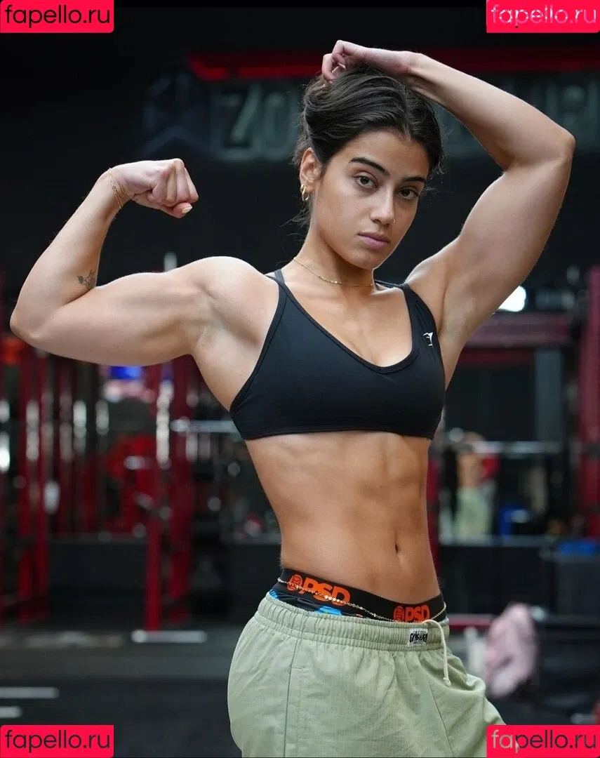 Sara Saffari / sara_saffari / sarasaffari__ Onlyfans Photo Gallery 