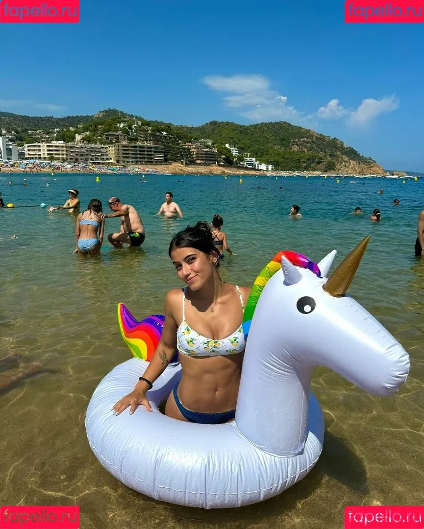 Sara Saffari / sara_saffari / sarasaffari__ Onlyfans Photo Gallery 