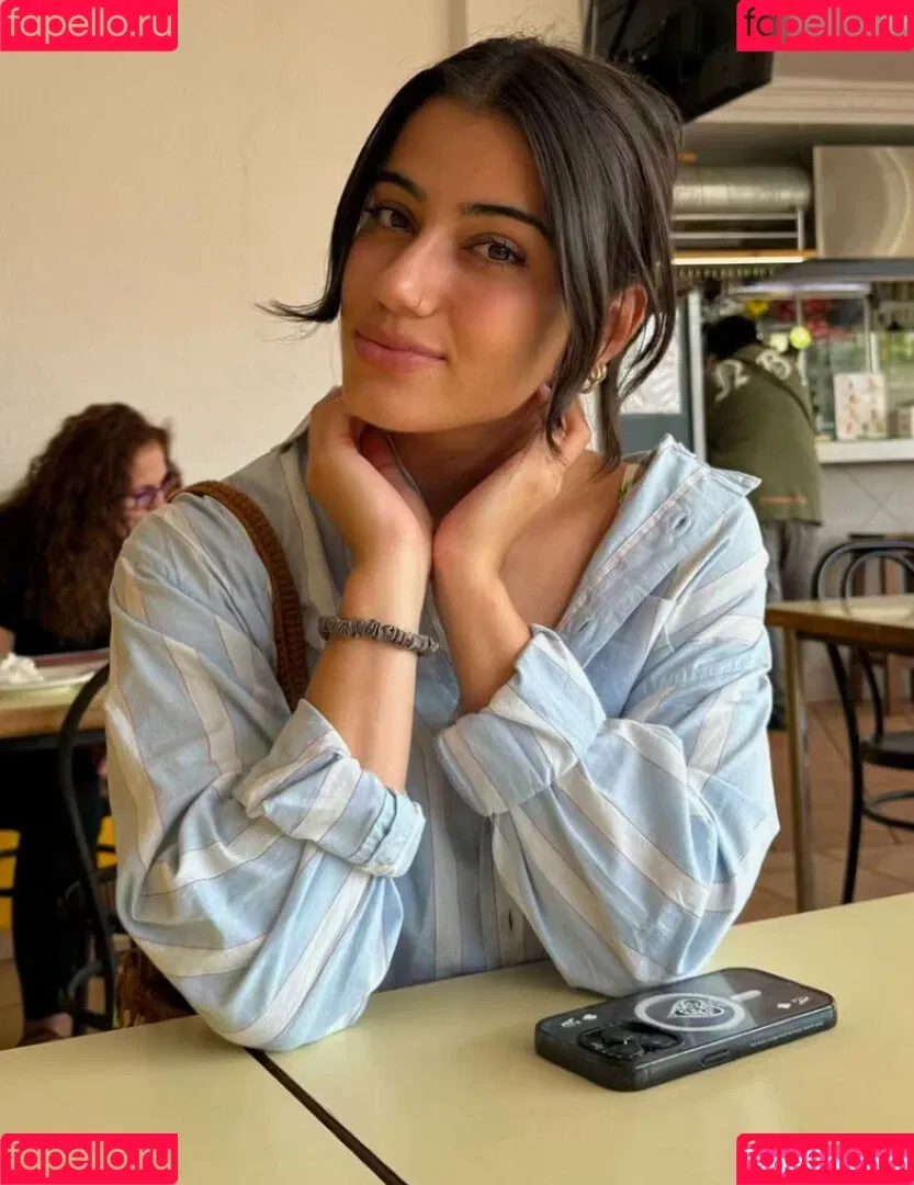 Sara Saffari / sara_saffari / sarasaffari__ Onlyfans Photo Gallery 