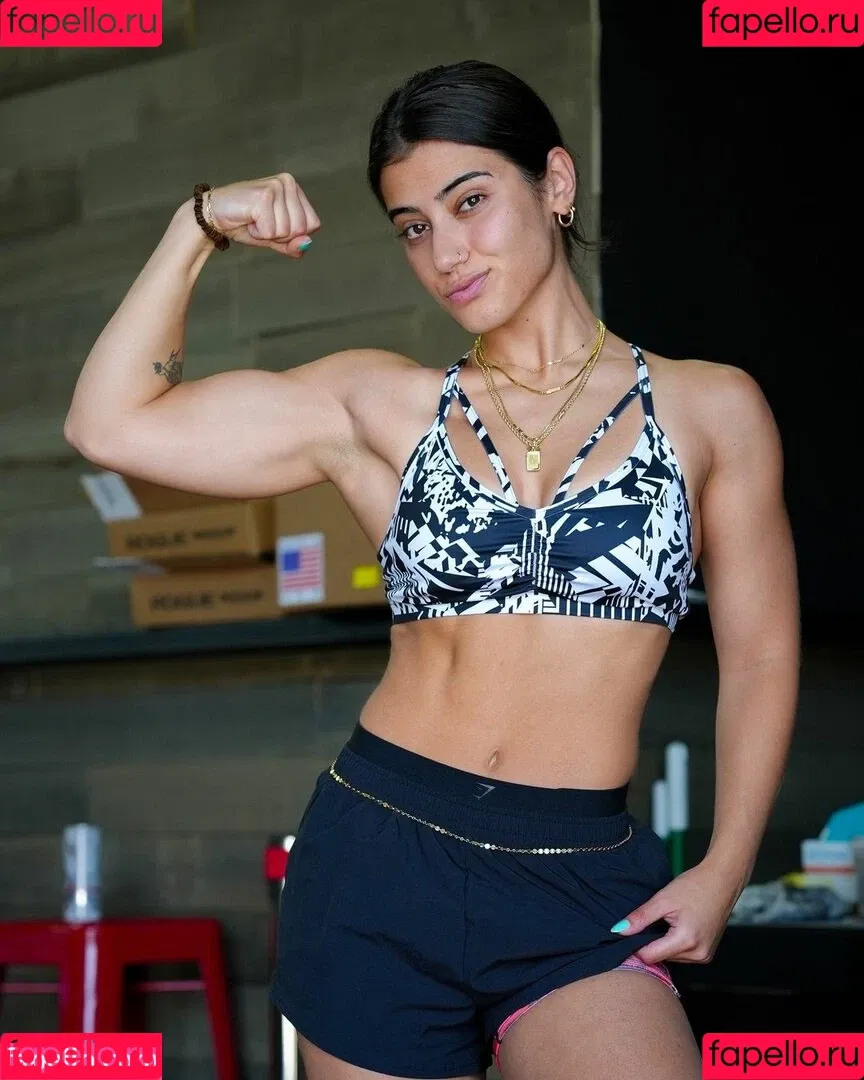 Sara Saffari / sara_saffari / sarasaffari__ Onlyfans Photo Gallery 
