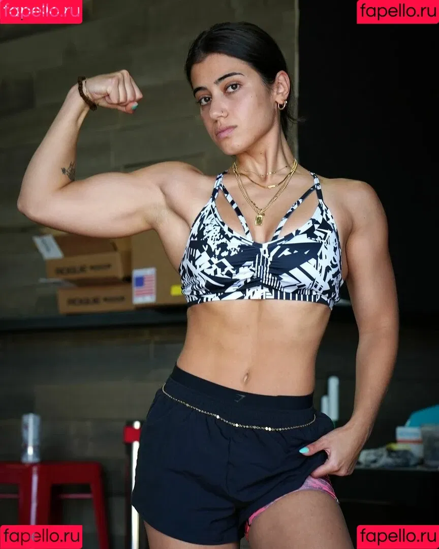 Sara Saffari / sara_saffari / sarasaffari__ Onlyfans Photo Gallery 