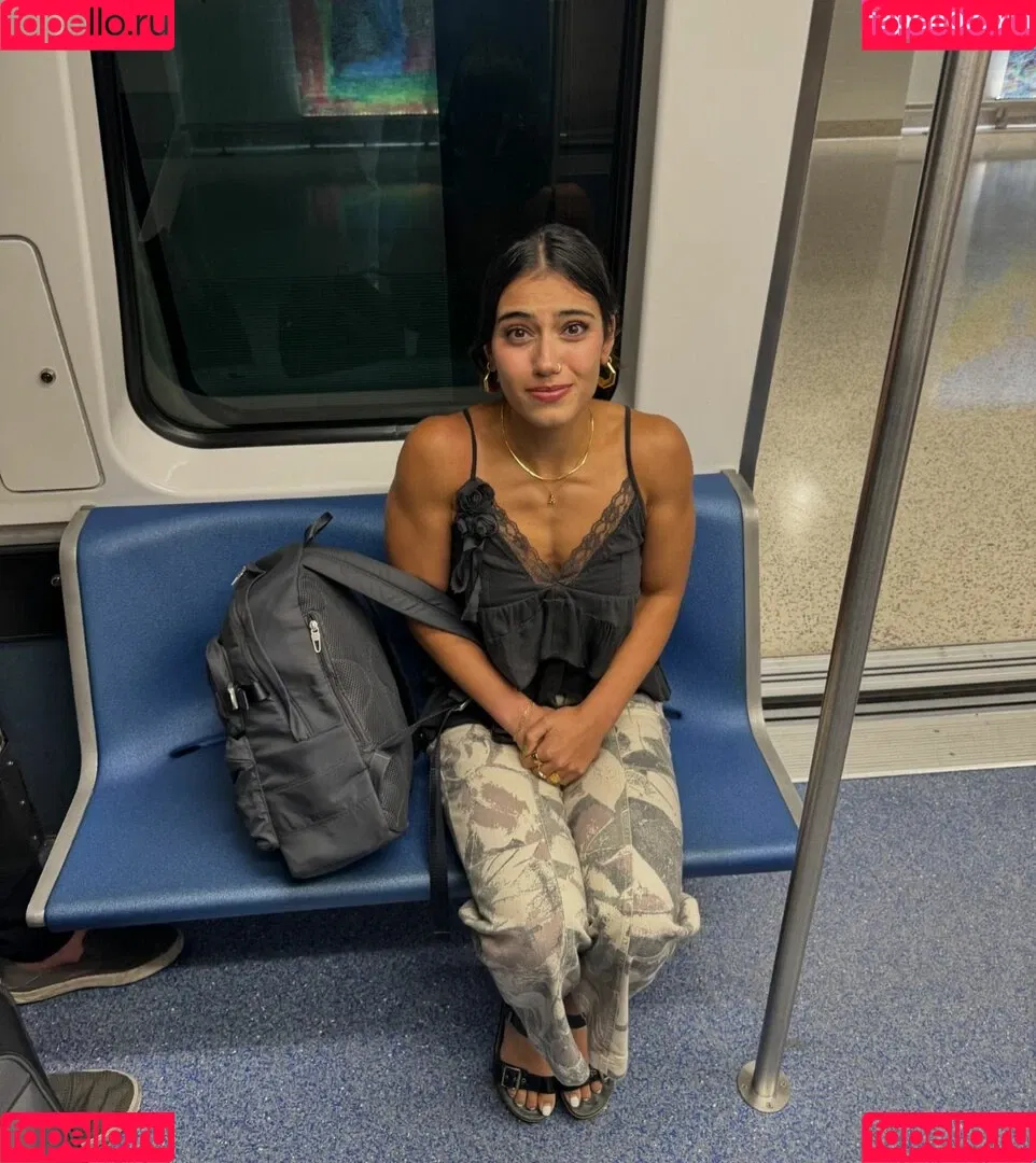 Sara Saffari / sara_saffari / sarasaffari__ Onlyfans Photo Gallery 