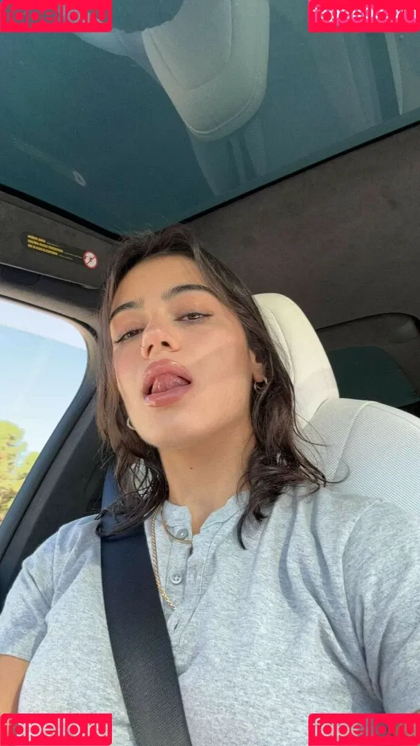Sara Saffari / sara_saffari / sarasaffari__ Onlyfans Photo Gallery 