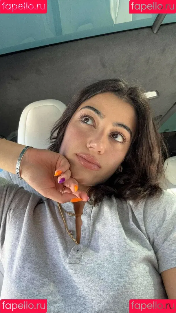 Sara Saffari / sara_saffari / sarasaffari__ Onlyfans Photo Gallery 