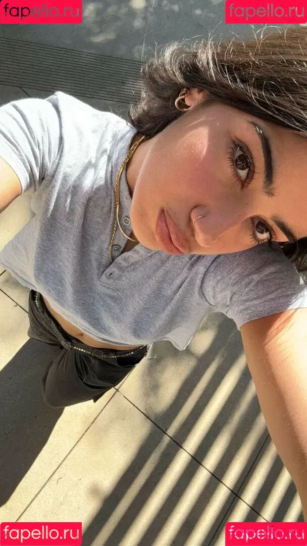 Sara Saffari / sara_saffari / sarasaffari__ Onlyfans Photo Gallery 
