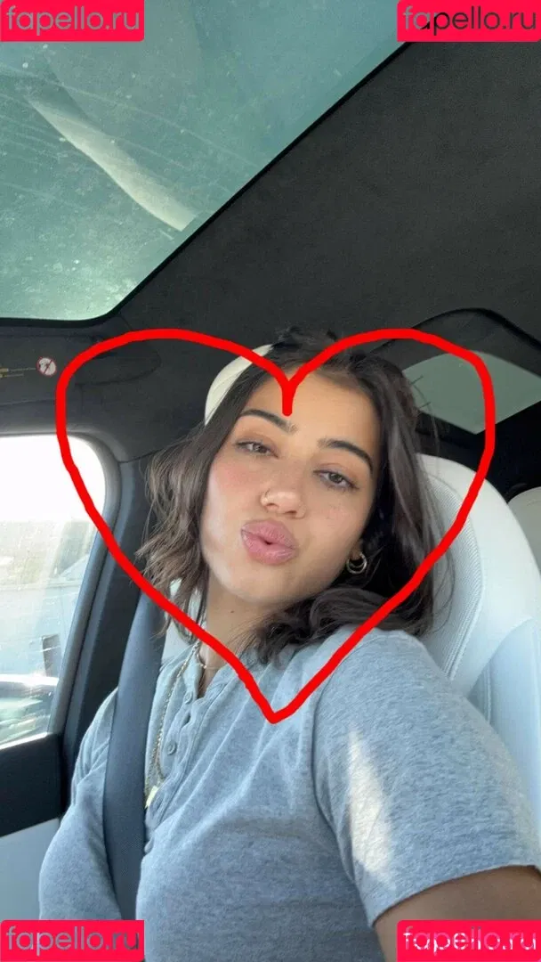 Sara Saffari / sara_saffari / sarasaffari__ Onlyfans Photo Gallery 