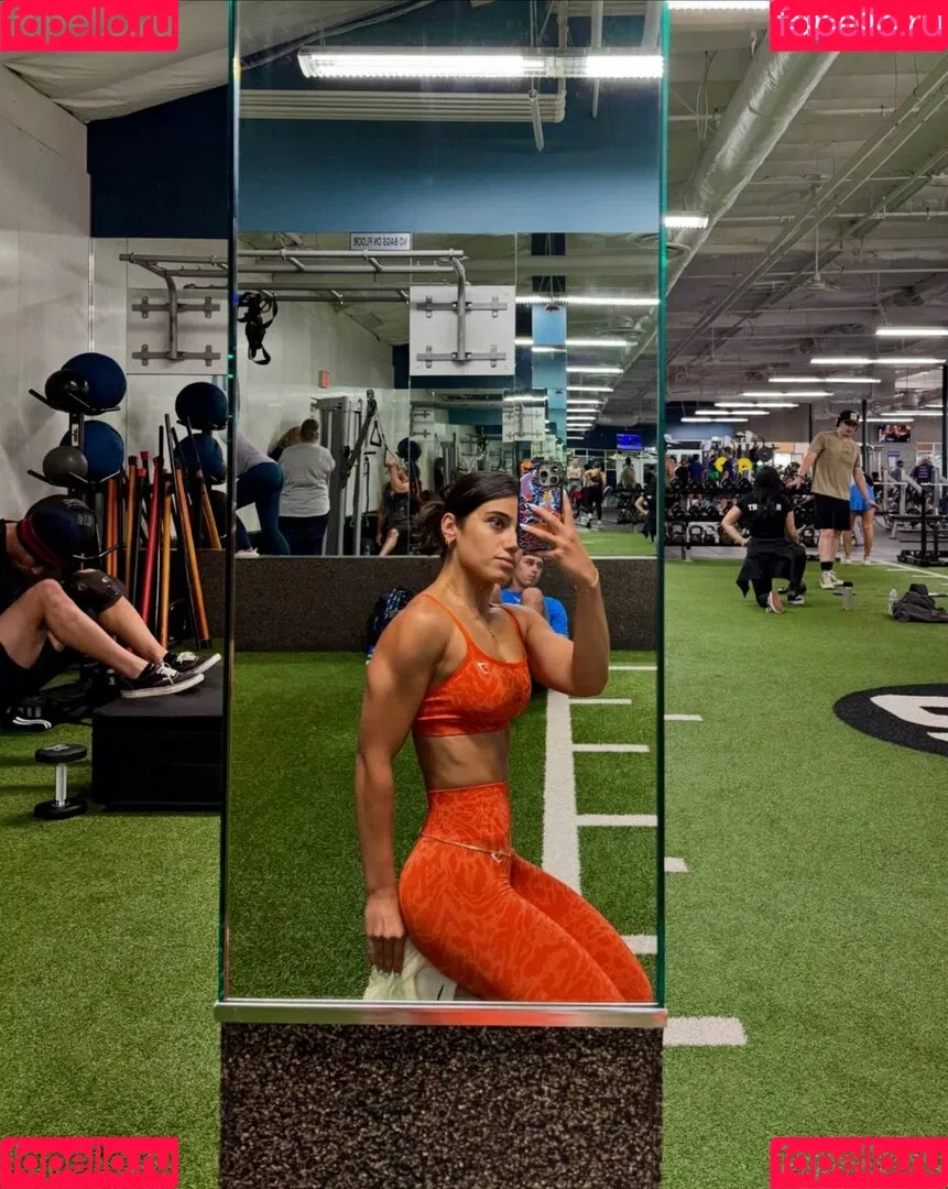 Sara Saffari / sara_saffari / sarasaffari__ Onlyfans Photo Gallery 