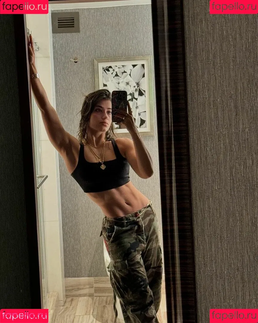 Sara Saffari / sara_saffari / sarasaffari__ Onlyfans Photo Gallery 