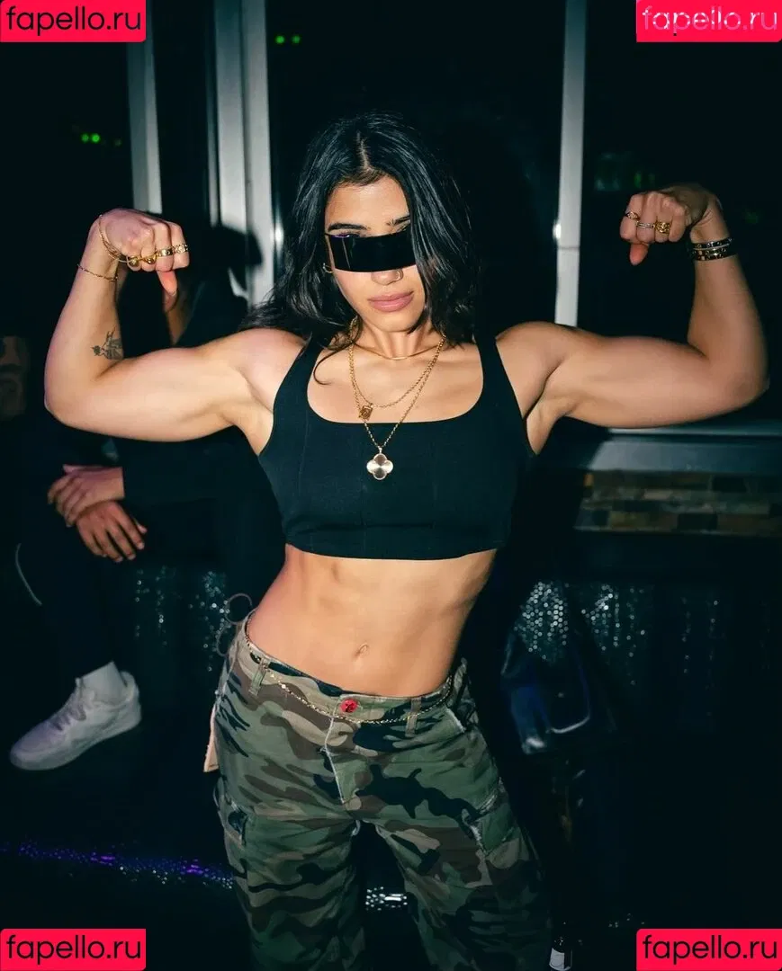 Sara Saffari / sara_saffari / sarasaffari__ Onlyfans Photo Gallery 