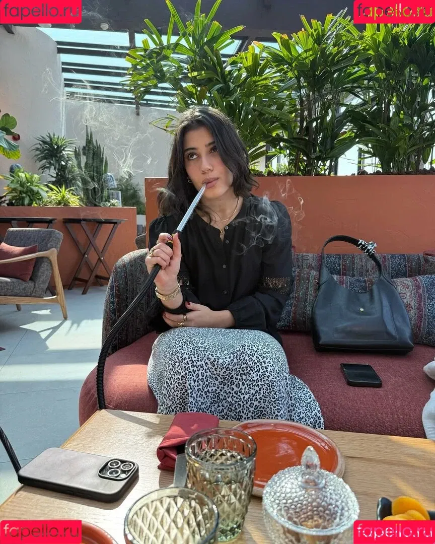 Sara Saffari / sara_saffari / sarasaffari__ Onlyfans Photo Gallery 