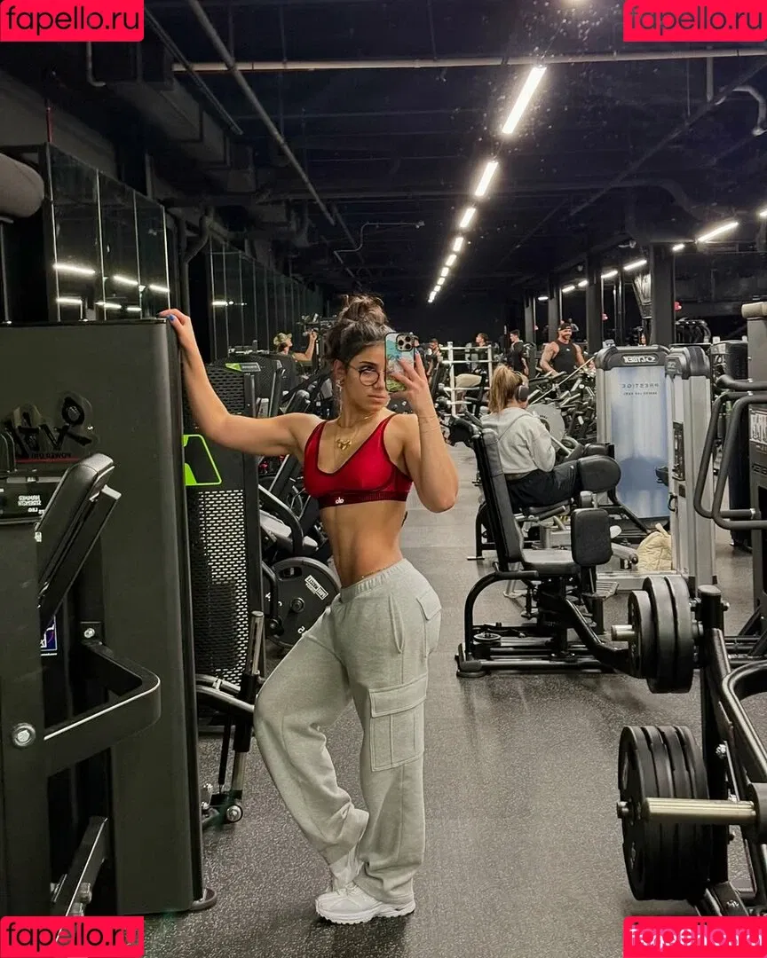 Sara Saffari / sara_saffari / sarasaffari__ Onlyfans Photo Gallery 