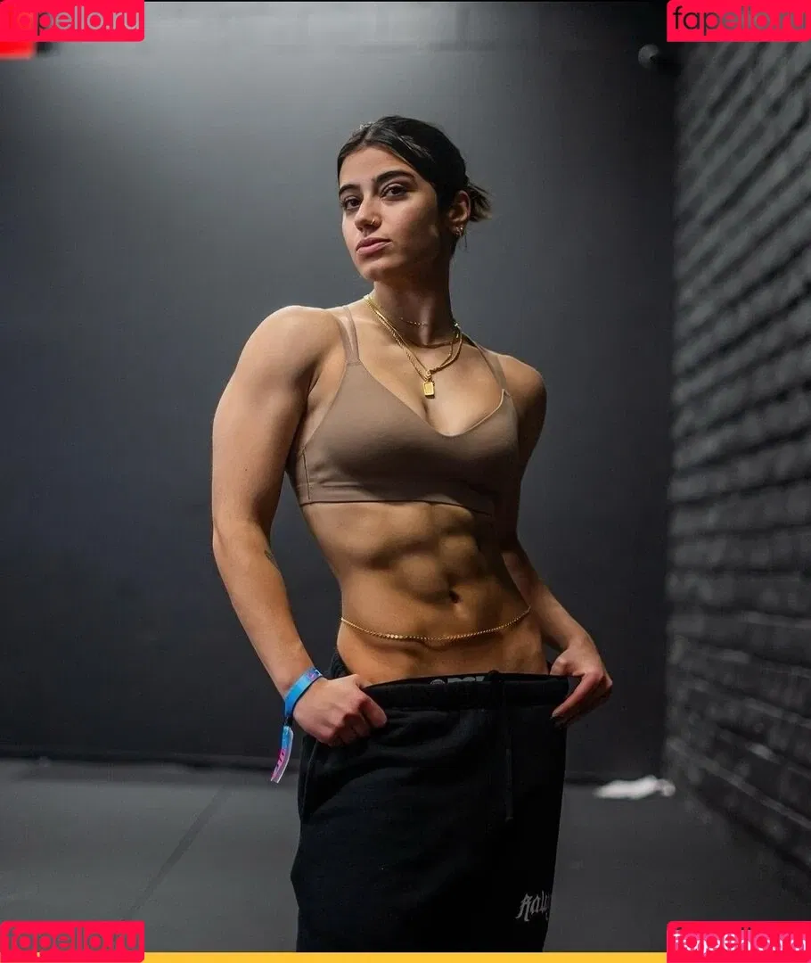 Sara Saffari / sara_saffari / sarasaffari__ Onlyfans Photo Gallery 